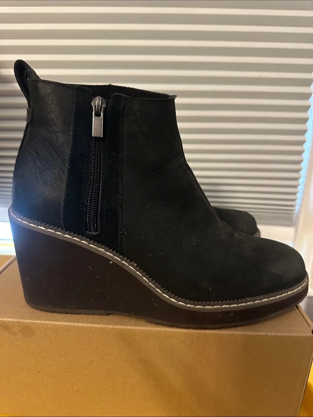 Toms Black Nubuck Wedge Ankle Booties
